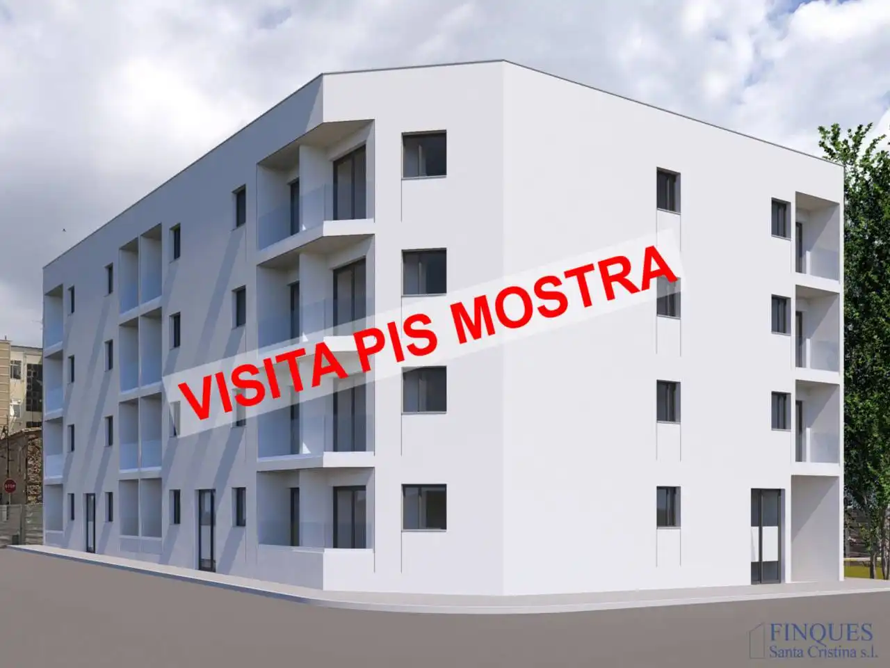 Außenansicht von Wohnung zum Verkauf in Santa Cristina d'Aro mit Klimaanlage, Heizung und Privatgarten