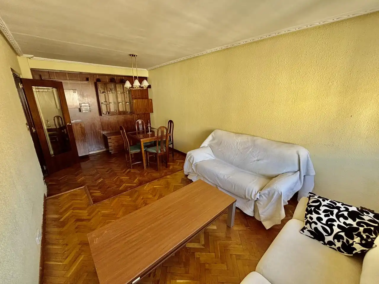 Sala de estar de Piso en venta en Zaragoza con Aire acondicionado, Calefacción y Parquet