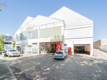 Nave industrielle à vendre à Calle Azuela