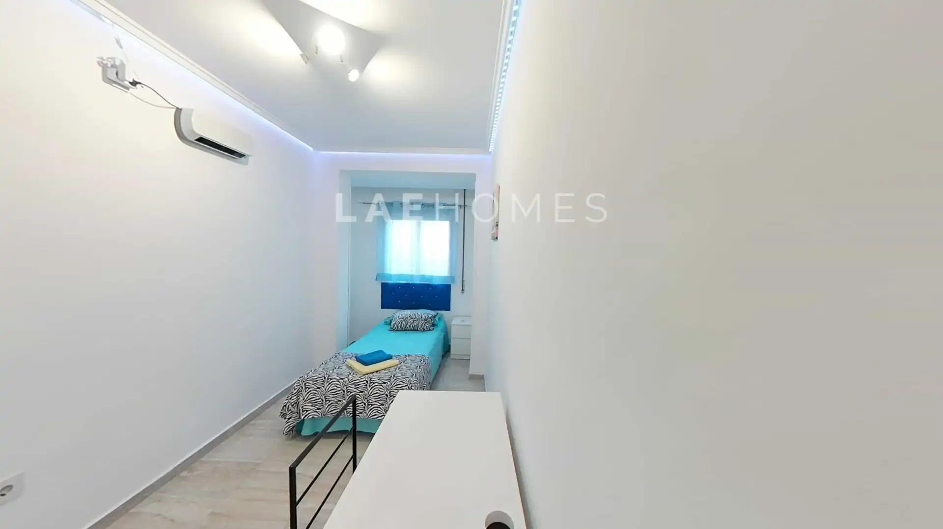 Dormitori de Apartament en venda en Valencia amb Aire condicionat, Calefacció i Moblat
