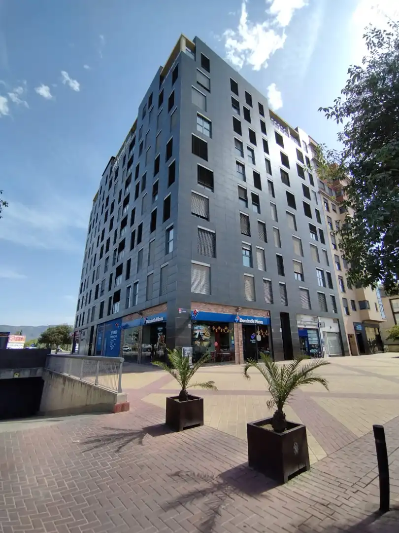 Außenansicht von Wohnung zur Miete in Murcia mit Ofen