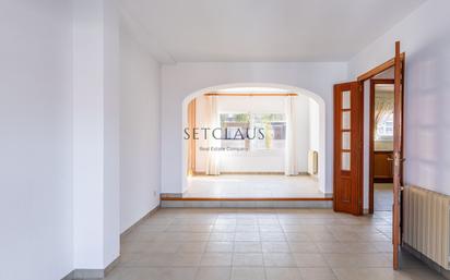 Living room of Single-family semi-detached for sale in Pineda de Mar  with Air Conditioner, Terrace and Balcony