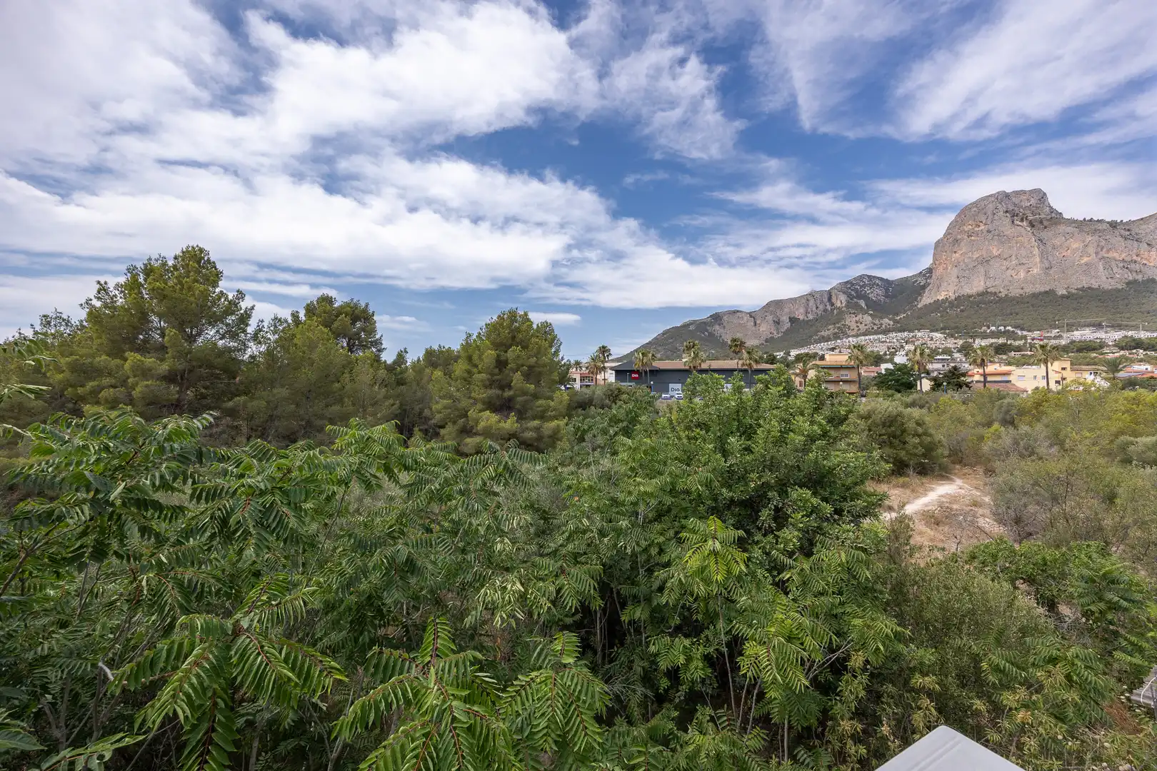 Vista exterior de Apartament en venda en La Nucia amb Traster i Moblat