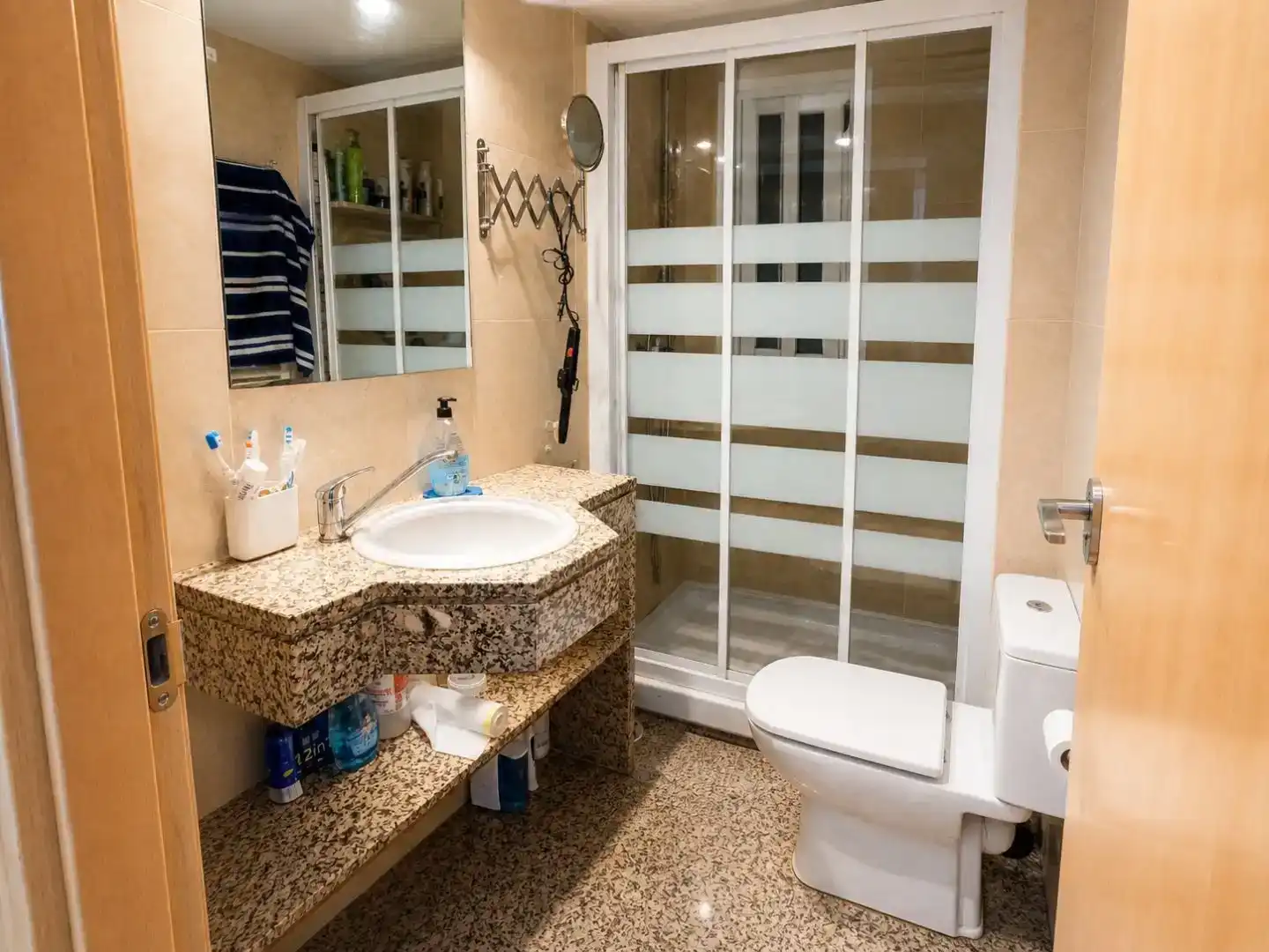 Bathroom of Flat for sale in Villa de Vallecas