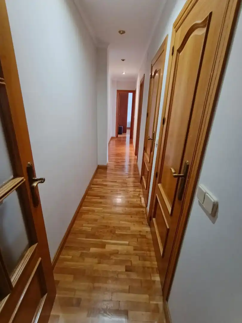 Flat for rent in Albacete  with Air Conditioner, Heating and Parquet flooring