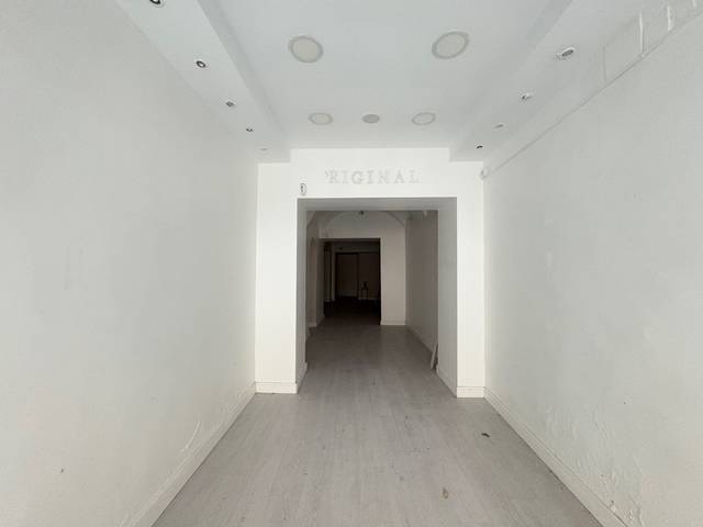 Local comercial en Alquiler en Centro