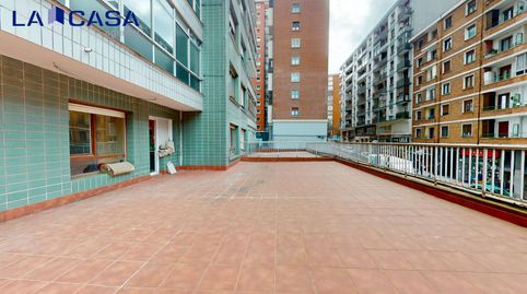 Foto 2 de Piso en venta en Santutxu - Basarrate, Bilbao