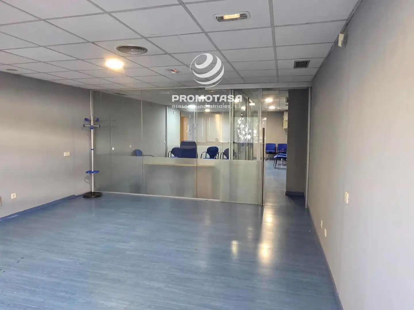 Oficina amb ascensor de lloguer a Cincel, imagen 5