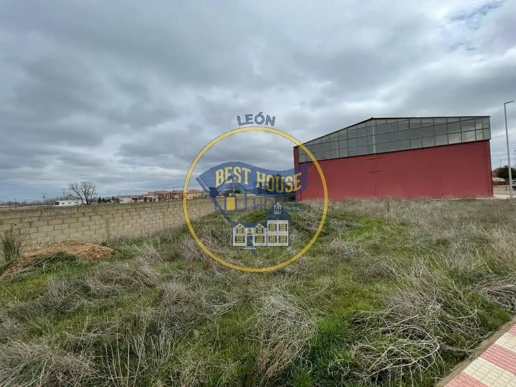 Residential land for sale in Onzonilla, imagen 13