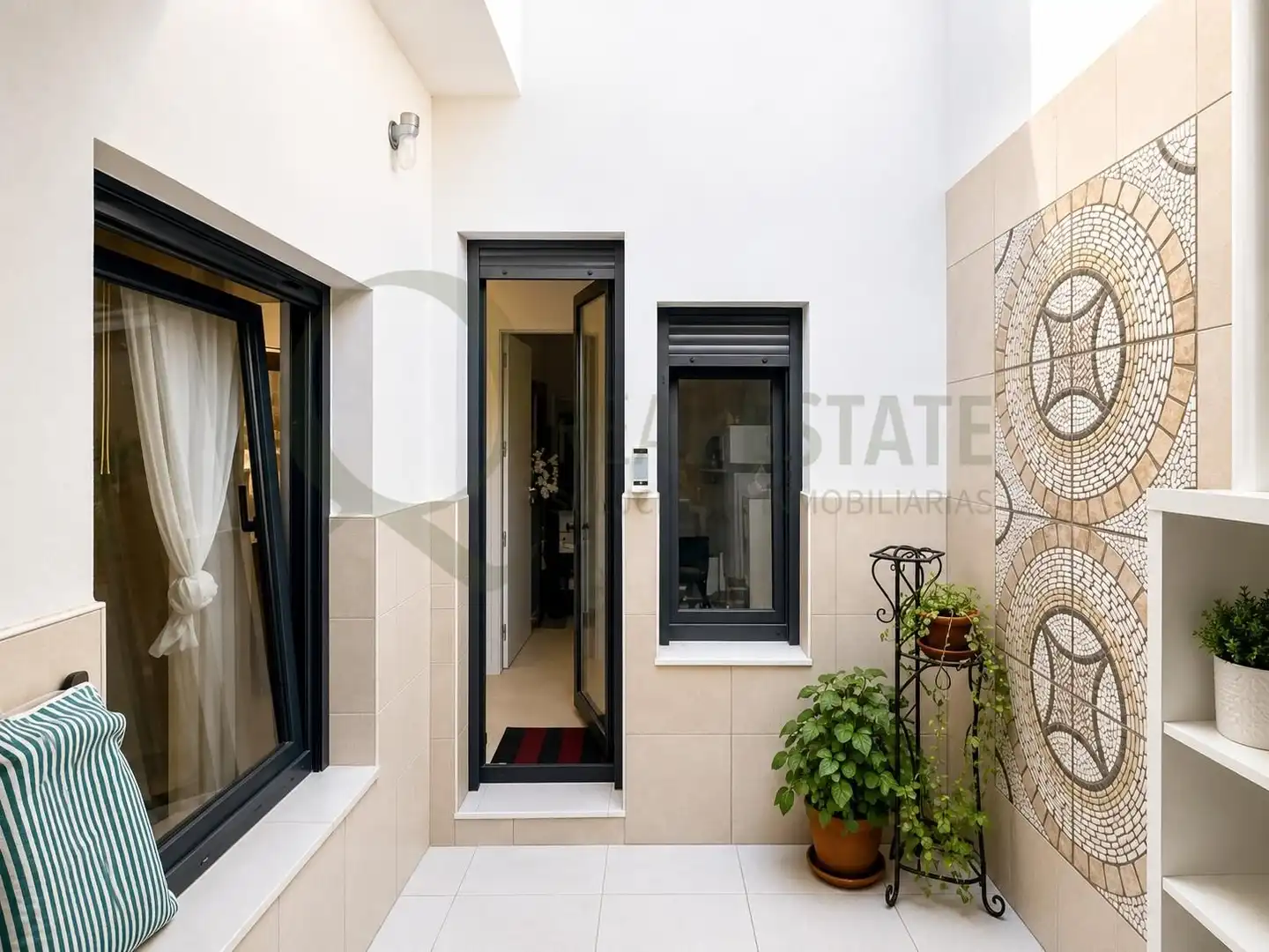Terrassa de Casa adosada en venda en Alicante / Alacant amb Aire condicionat, Jardí privat i Terrassa