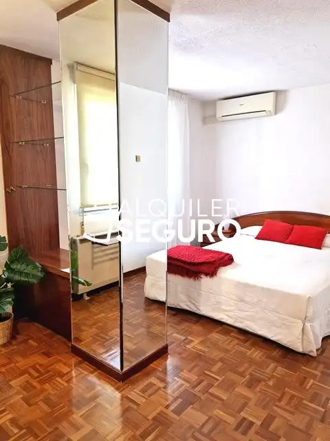 Habitación de Piso de alquiler en Leganés con Aire acondicionado, Calefacción y Amueblado
