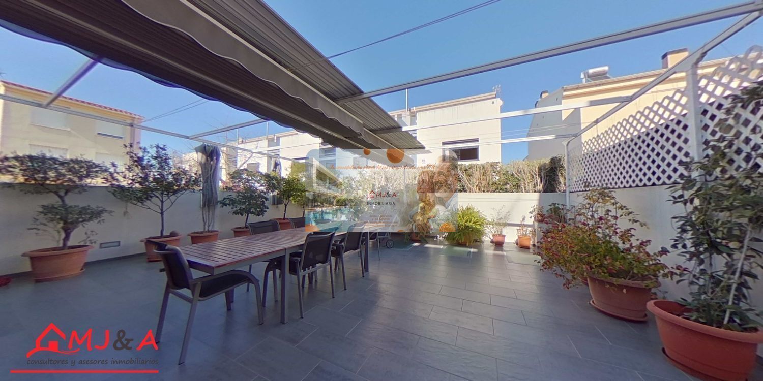 Terrace of Single-family semi-detached for sale in Castellón de la Plana / Castelló de la Plana  with Air Conditioner, Heating and Terrace