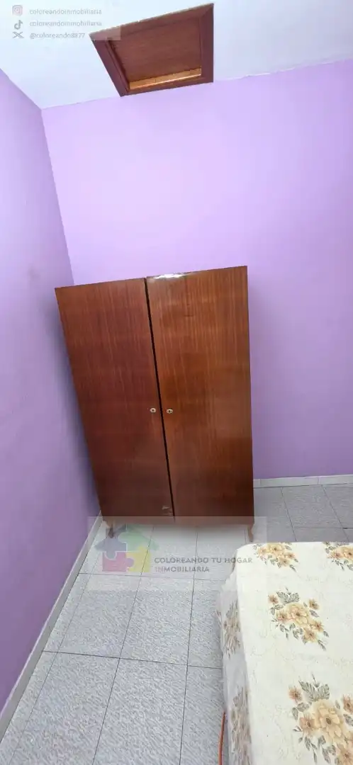 Dormitori de Pis de lloguer en Villadangos del Páramo amb Calefacció, Parquet i Moblat