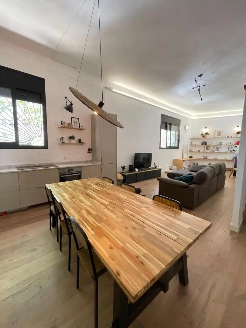 Duplex con ascensore in vendita a Calle RUBIO I ORS
