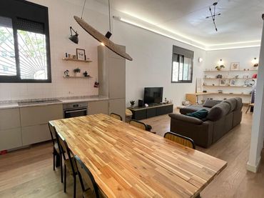 Duplex con ascensore in vendita a Calle RUBIO I ORS