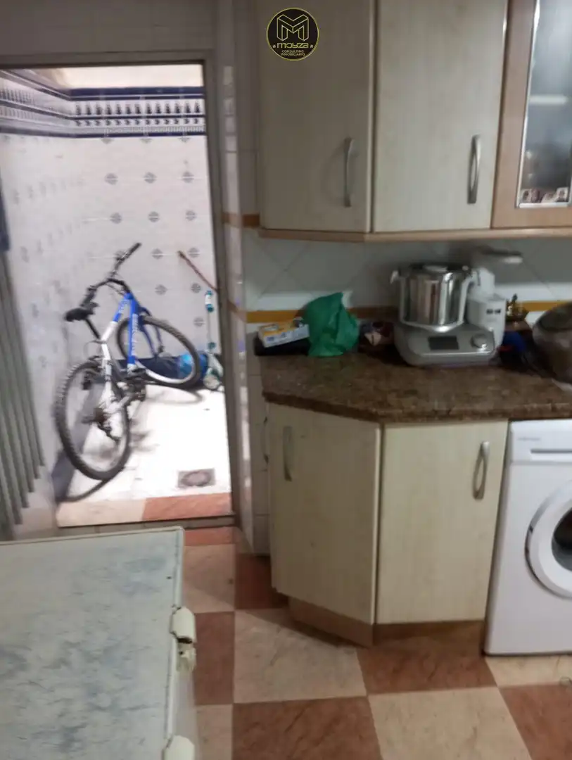 Cuina de Casa o xalet en venda en Jaén amb Terrassa, Traster i Balcó