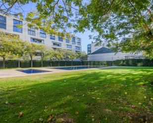 Piscina de Dúplex en venda en  Barcelona Capital amb Aire condicionat, Calefacció i Parquet