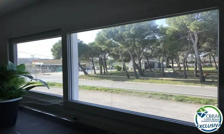 Business premises for sale in Carretera De Roses A CadaquÃ©s 18 0 5 18, imagen 17