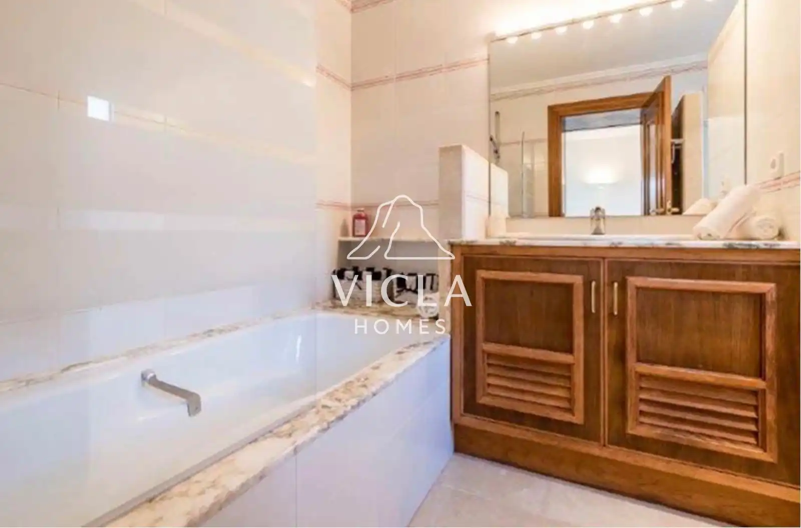Baño de Casa o chalet en venta en Santa Eulària des Riu con Aire acondicionado, Calefacción y Terraza
