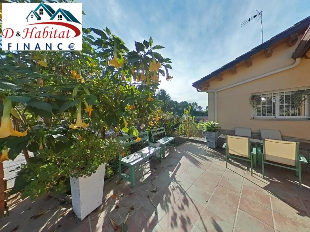 Terrace of Houses for sale in Rubí  with Air Conditioner, Heating and Parquet flooring