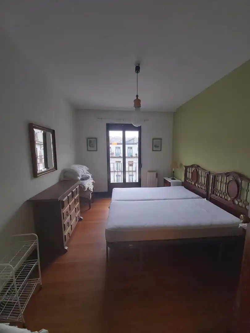 Piso de alquiler en Área Romántica