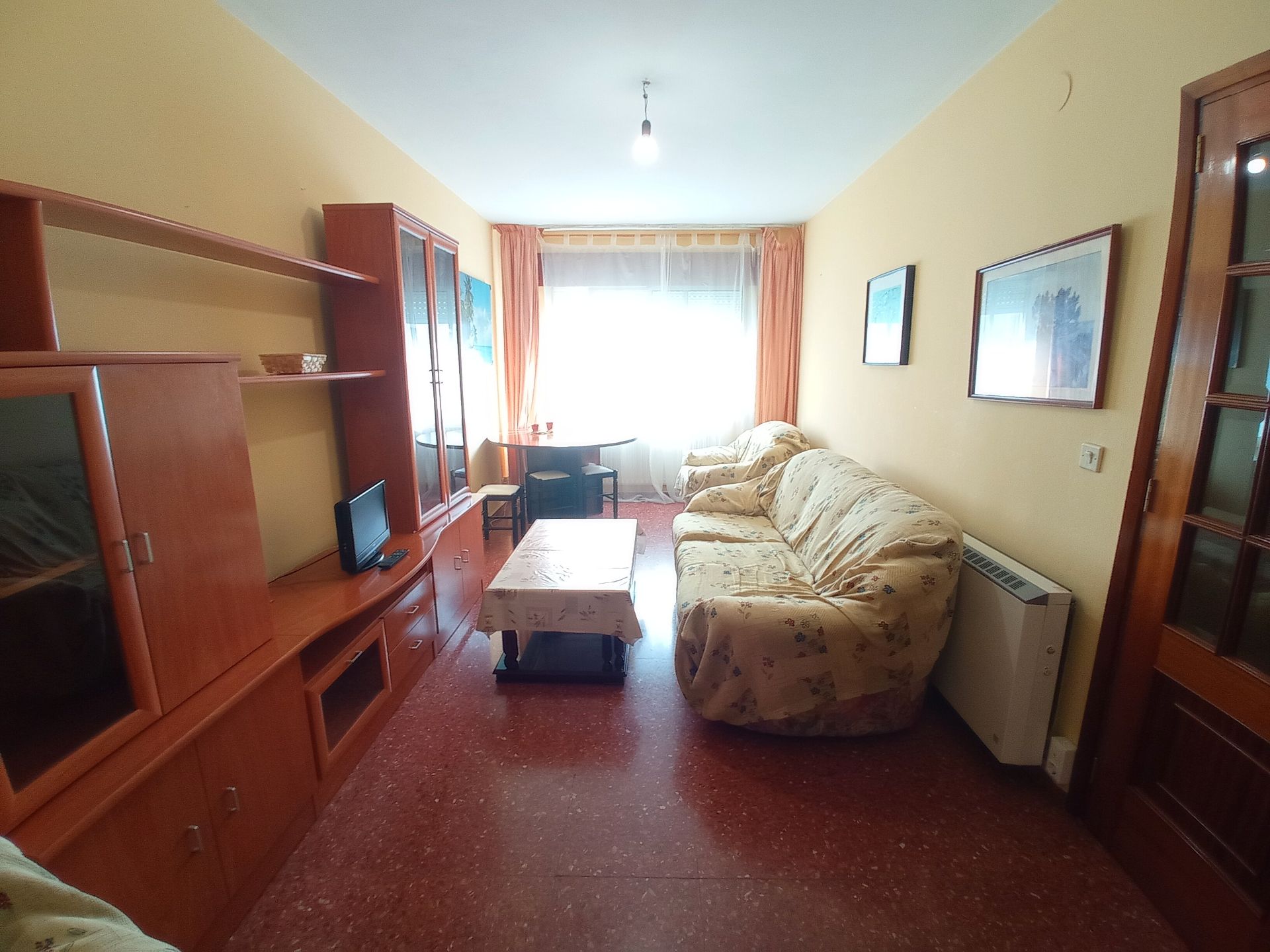 Living room of Flat to rent in Pontevedra Capital   with Heating, Furnished and Oven