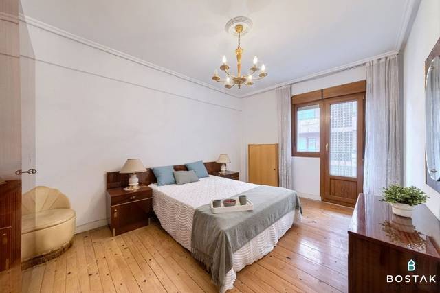 Piso en Venta en Uribarri Kalea en Barrio de Uribarri