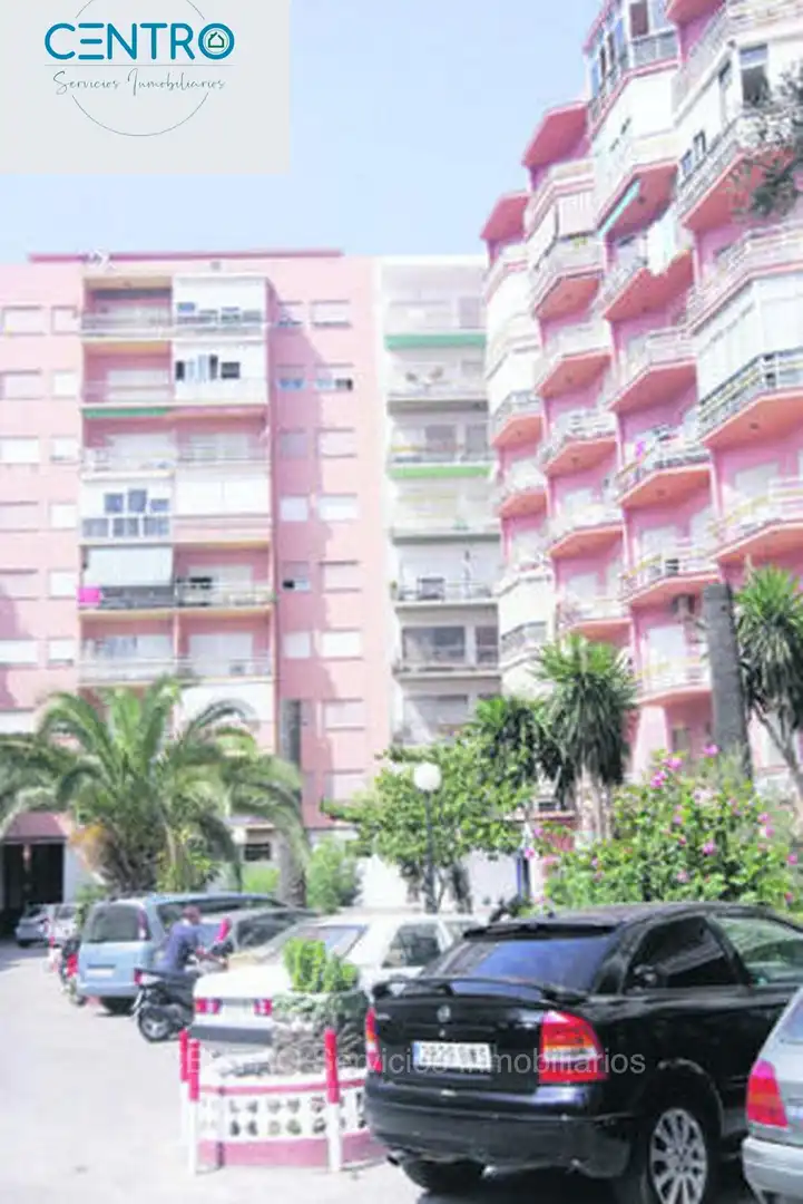 Vista exterior de Piso en venta en Algeciras