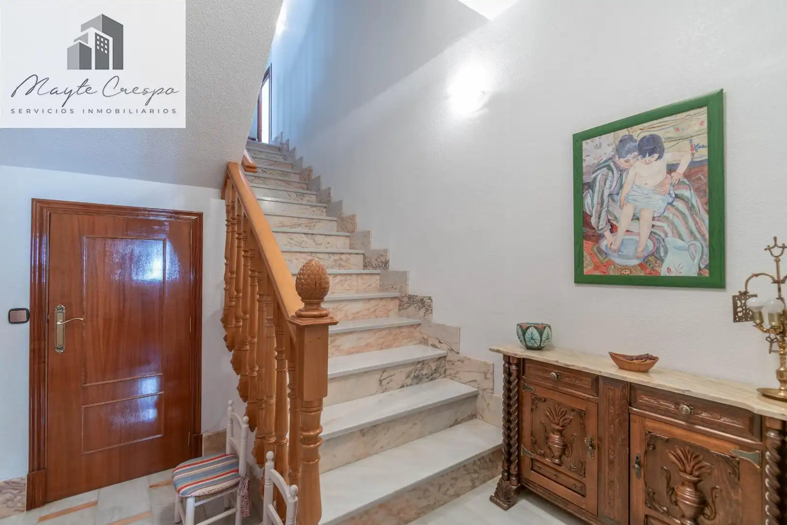 Casa adosada en venta en Jun con Terraza, Amueblado y Alarma