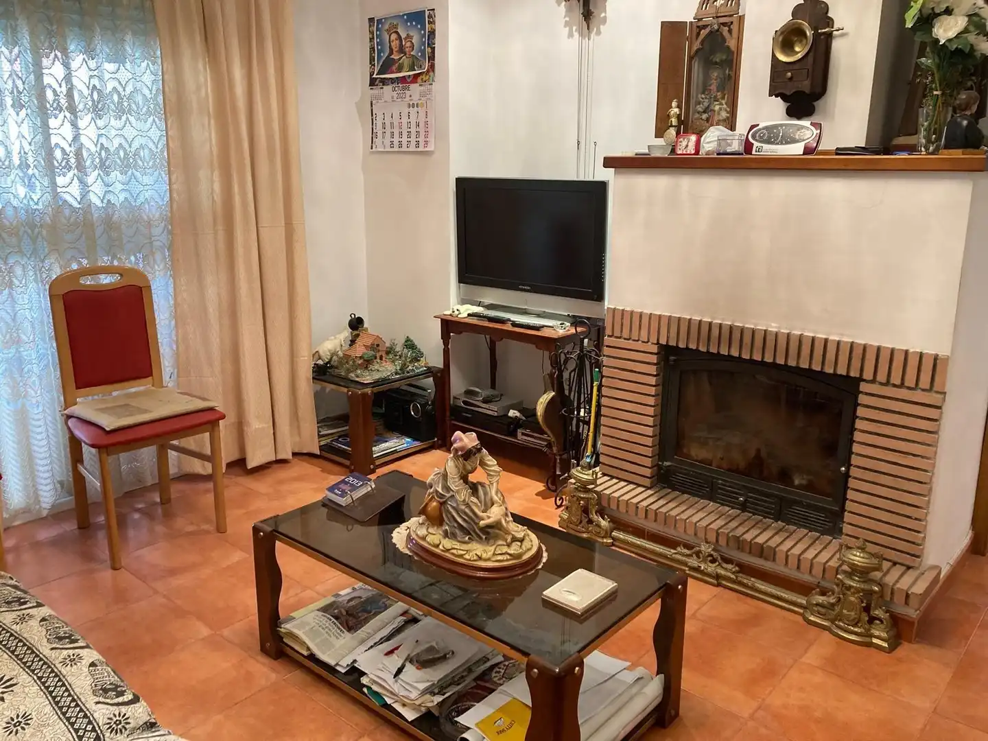 Living room of Detached homes for sale in Benalup-Casas Viejas  with Air Conditioner, Storage room and Furnished