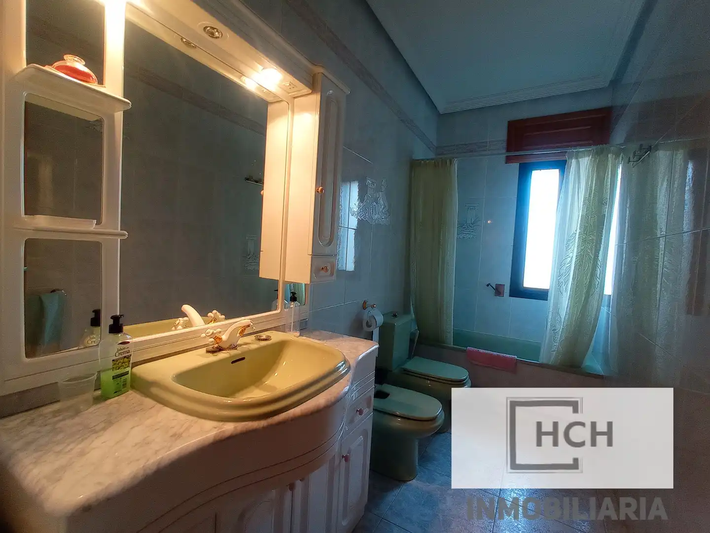 Baño de Casa o chalet en venta en La Puebla de Montalbán con Calefacción, Jardín privado y Terraza