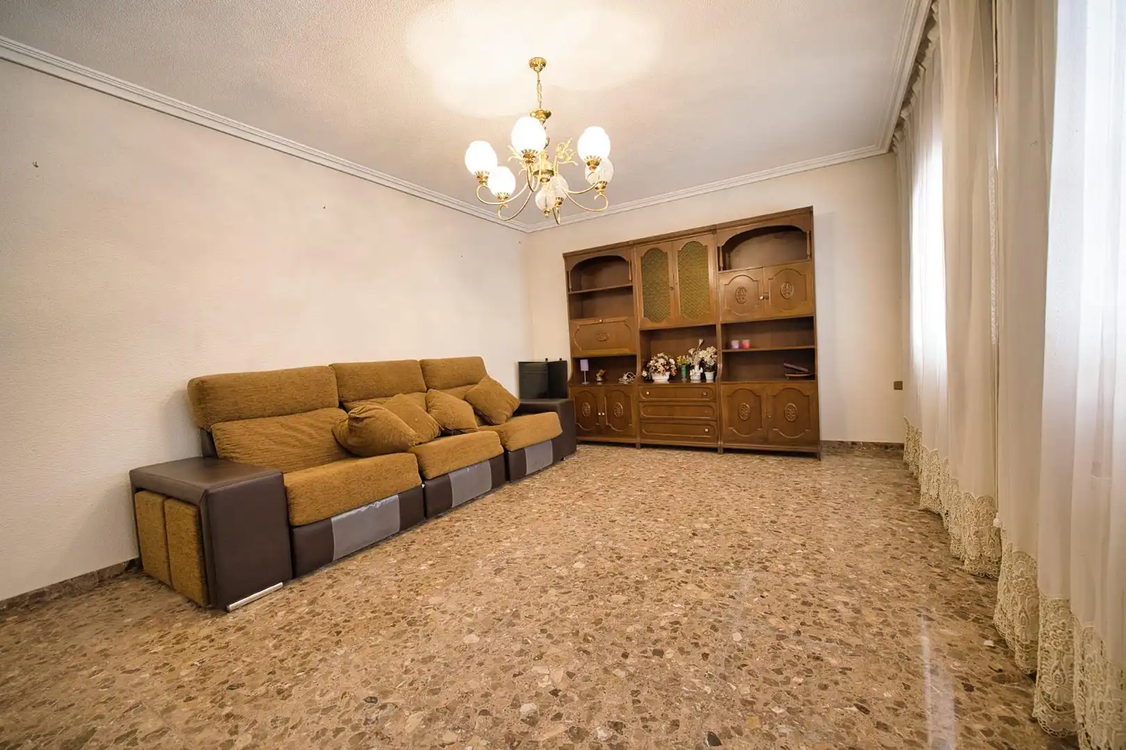 Sala de estar de Casa o chalet en venta en Mutxamel con Aire acondicionado, Calefacción y Jardín privado