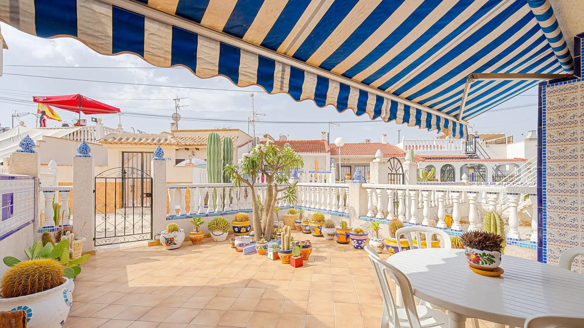 Terraza de Casa adosada en venta en Torrevieja con Aire acondicionado, Terraza y Amueblado