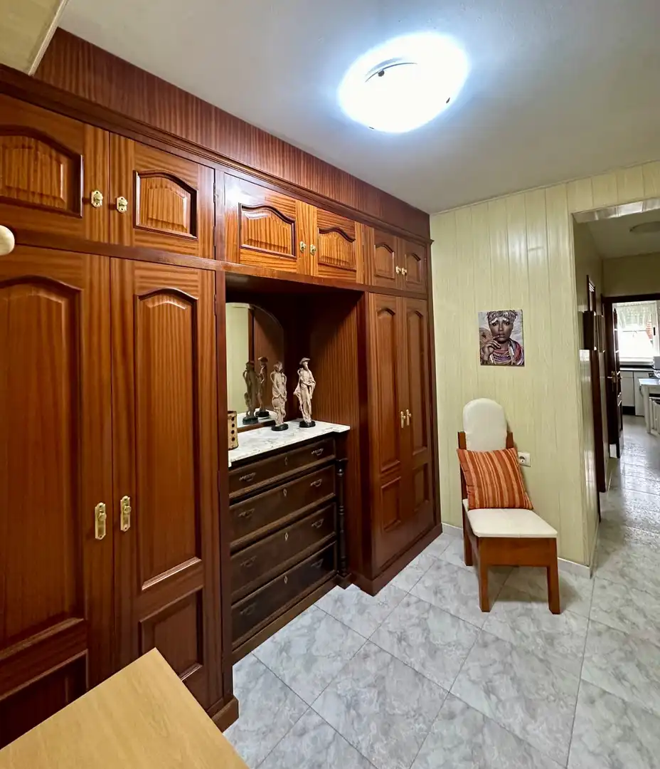 Habitación de Piso en venta en Ares con Amueblado y Internet
