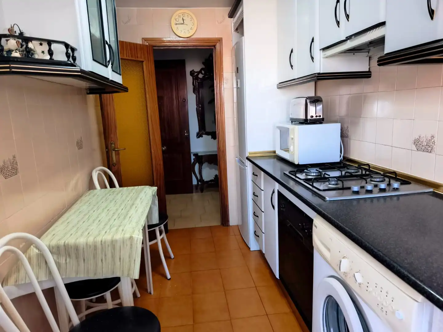 Kitchen of Flat for rent in Badajoz  with Furnished, Oven and Washing machine