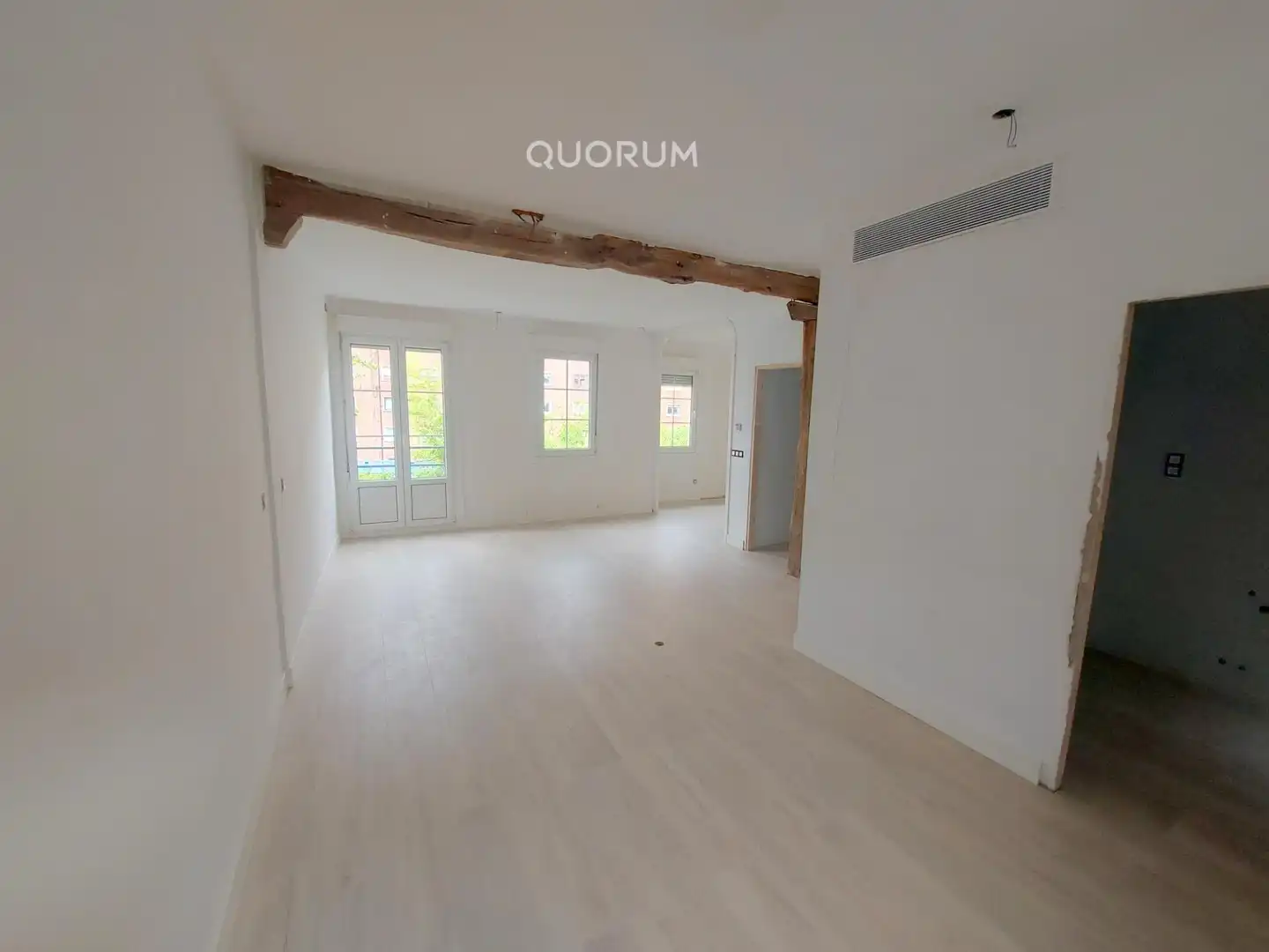 Sala de estar de Casa o chalet en venta en Bilbao  con Aire acondicionado, Calefacción y Jardín privado