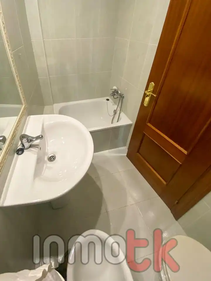 Piso con ascensor en venta en Rúa a Barrosa, imagen 23