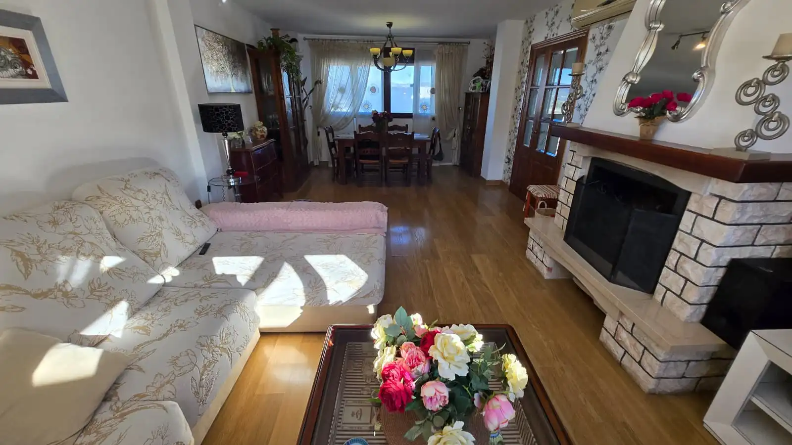 Sala de estar de Casa o chalet en venta en Alhaurín de la Torre con Aire acondicionado, Jardín privado y Terraza