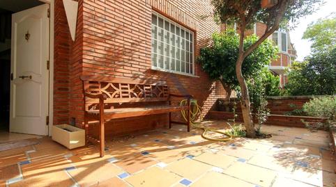 Foto 3 de Casa o xalet en venda a Carrer Joaquim Torres García, Vista Alegre, Barcelona