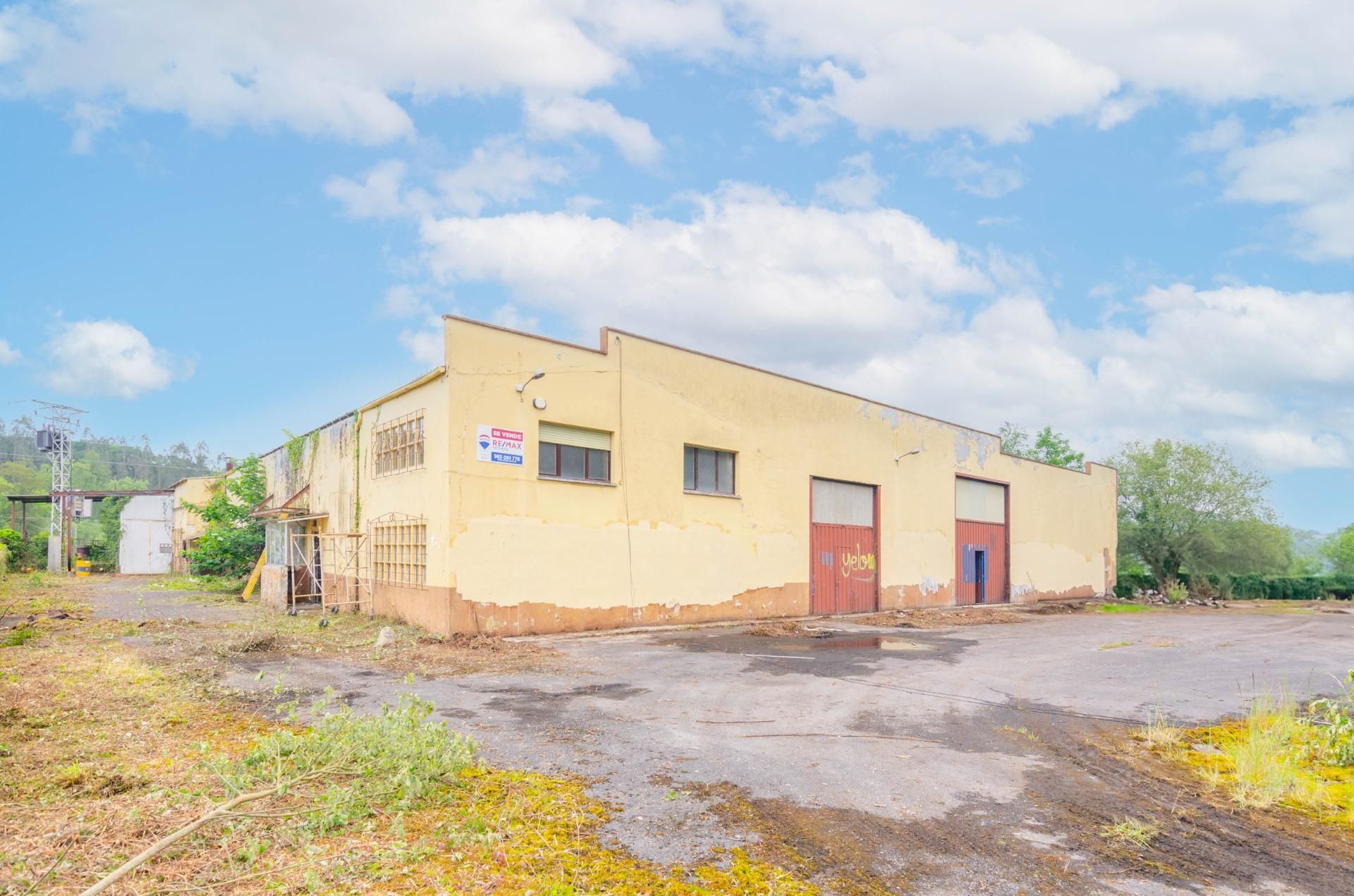 Exterior view of Industrial buildings for sale in Piloña
