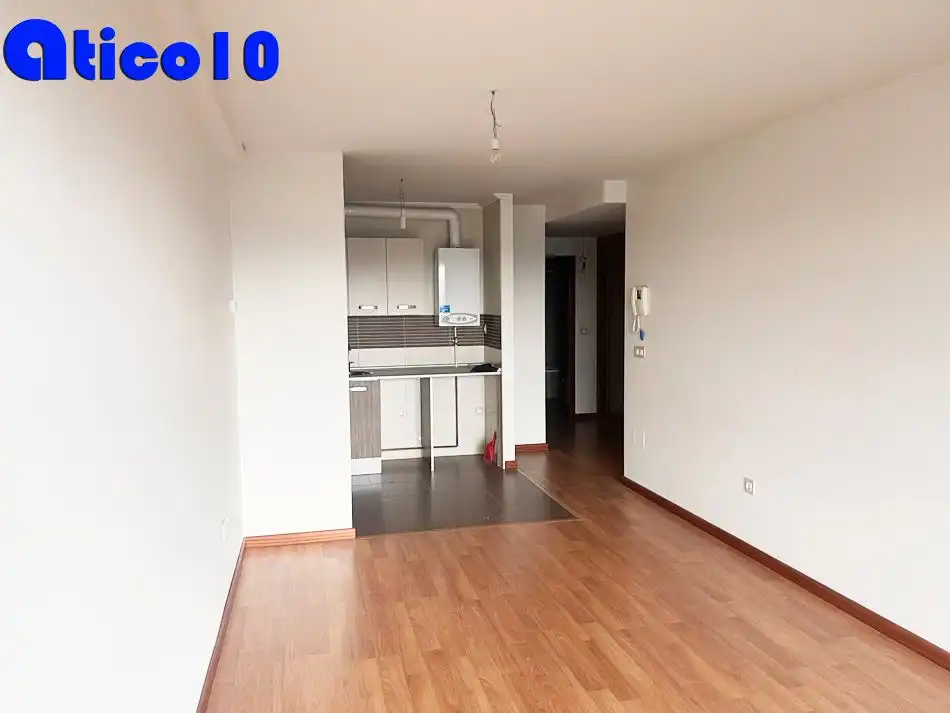 Flat with lift to rent in Calle la Granja 3, imagen 3
