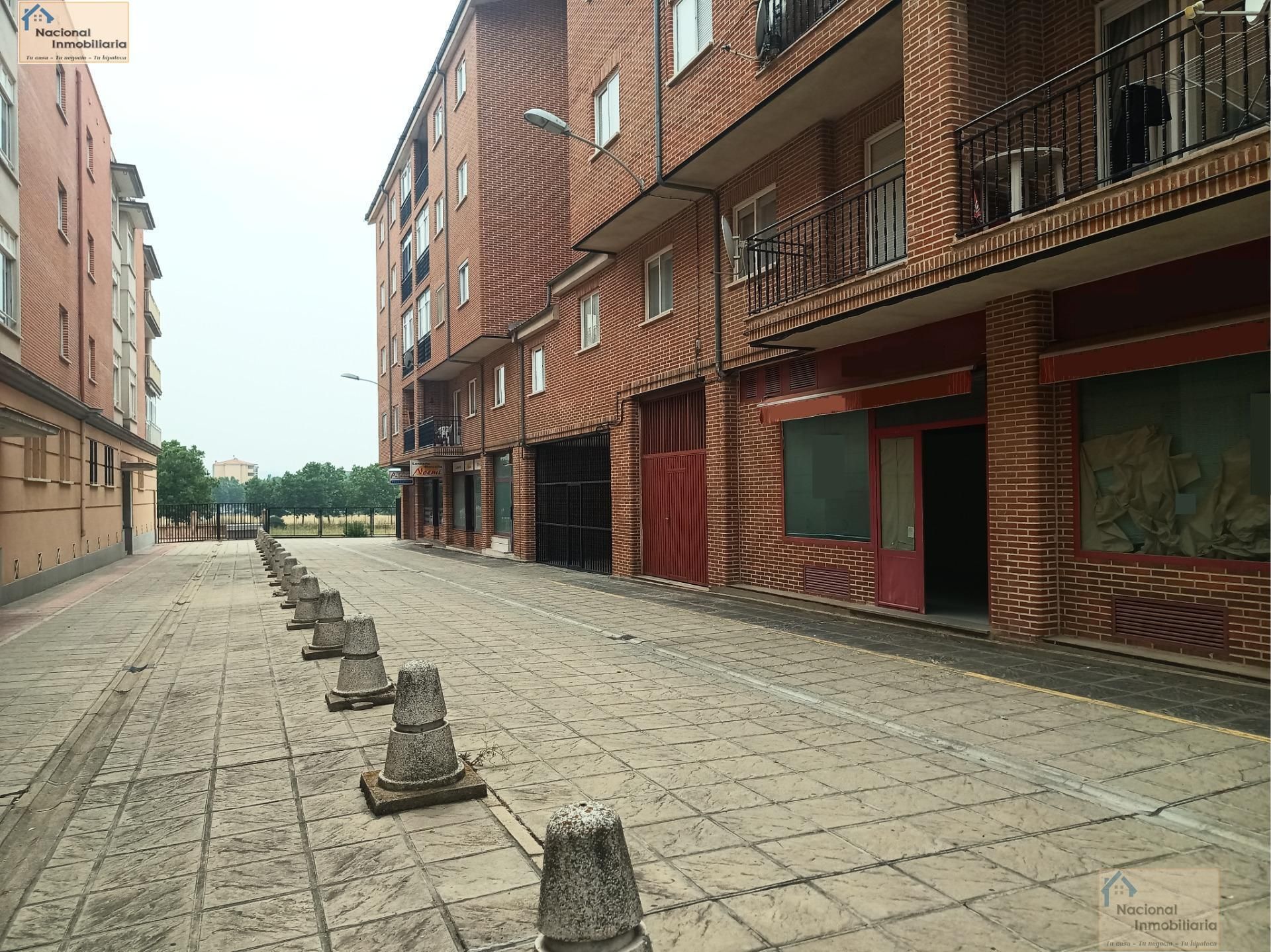 Exterior view of Premises for sale in Ávila Capital