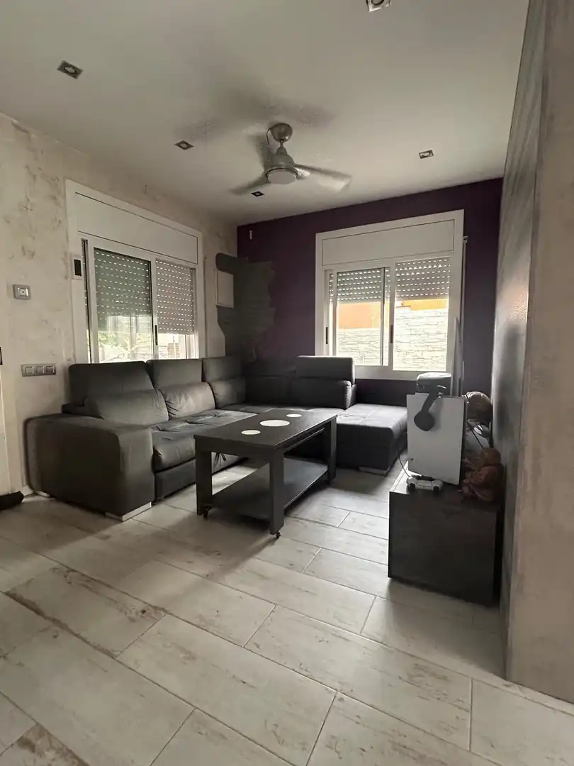 Sala de estar de Casa o chalet en venta en Esparreguera con Calefacción, Jardín privado y Terraza