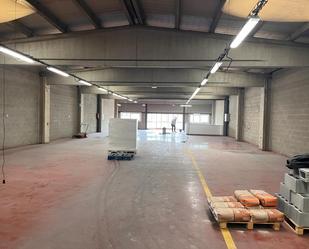 Nau industrial de lloguer en Sant Feliu de Llobregat