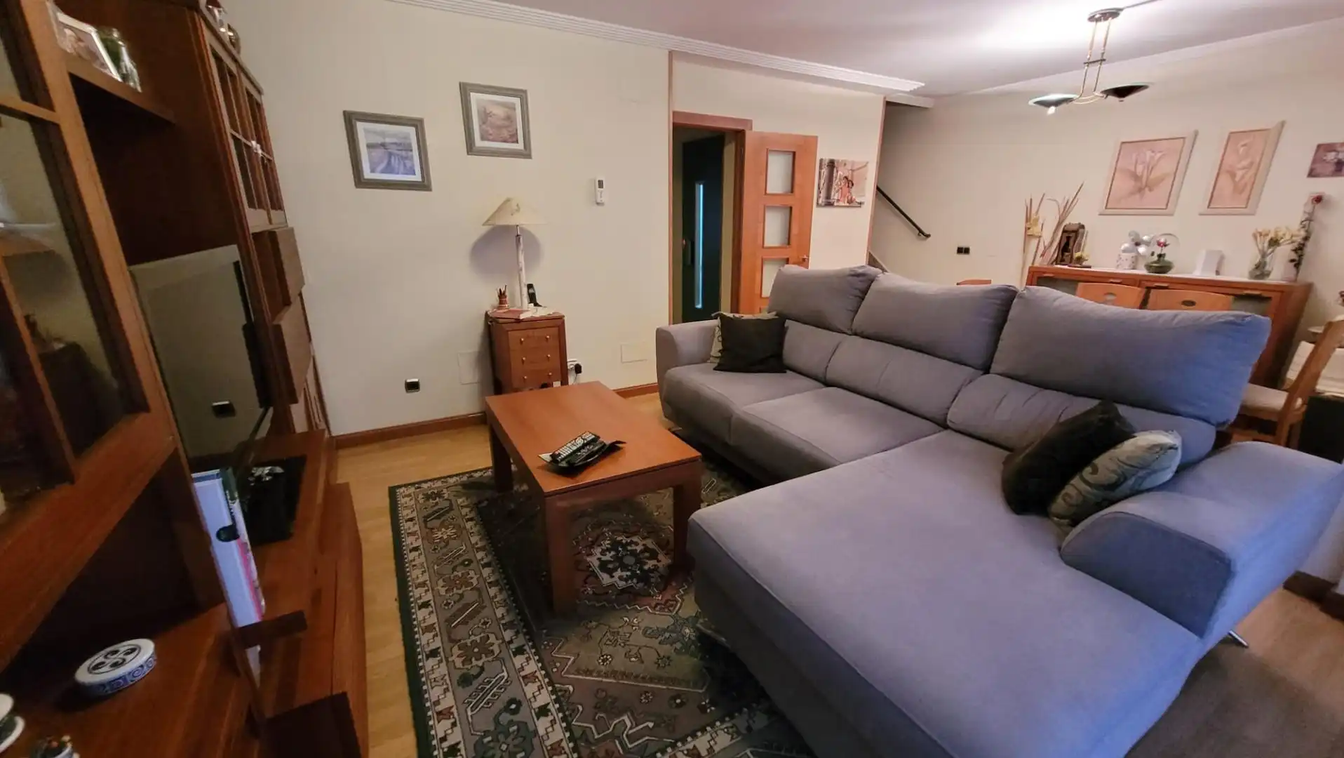 Sala d'estar de Casa adosada en venda en Garrido