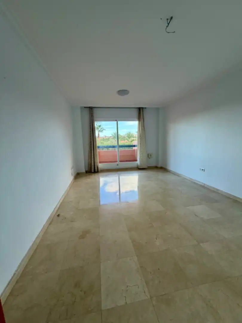 Sala de estar de Apartamento en venta en Casares con Terraza, Trastero y Horno