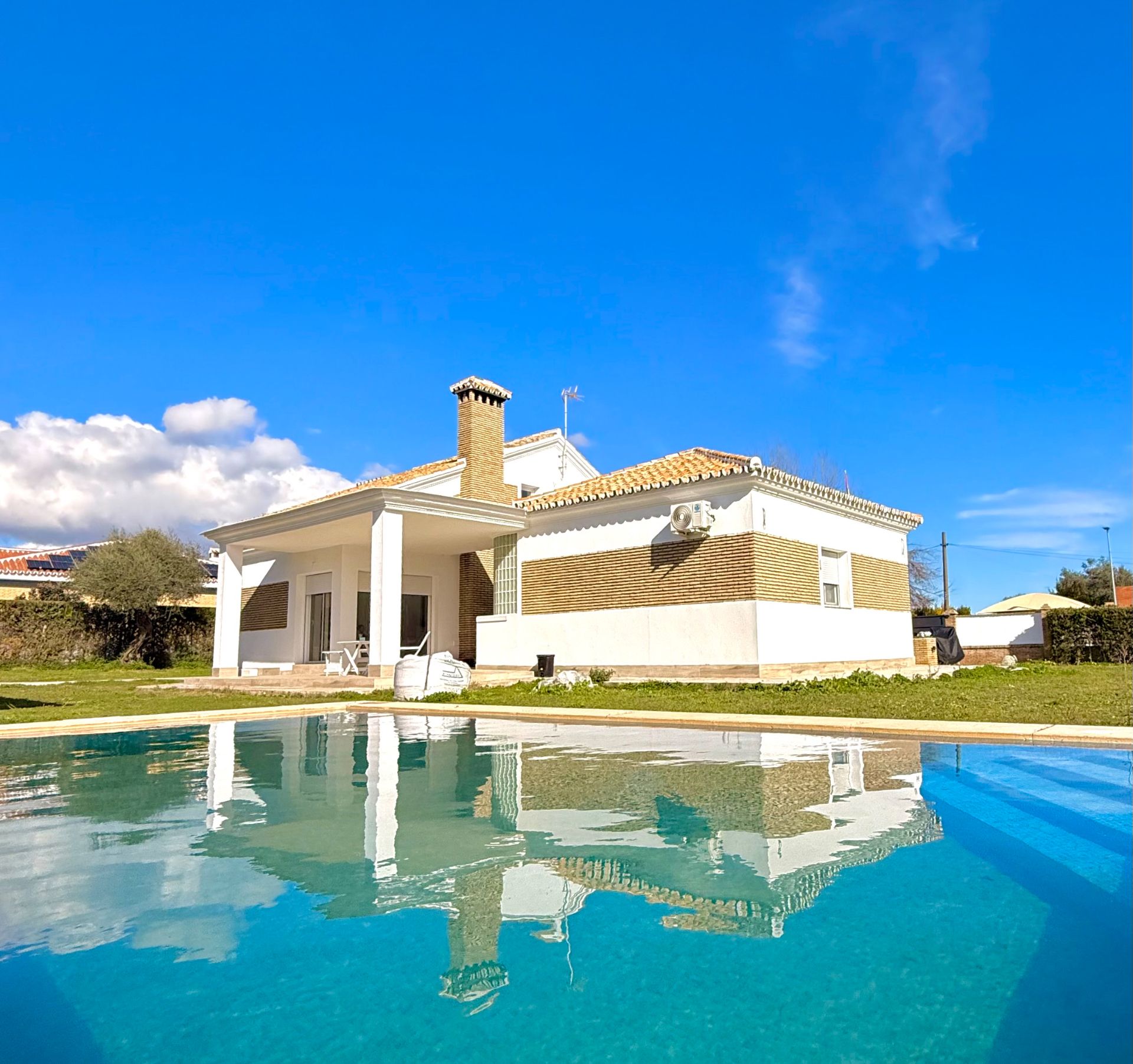 Casa o chalet en venta en Urbanización Jardín I, Ramal de Espartinas