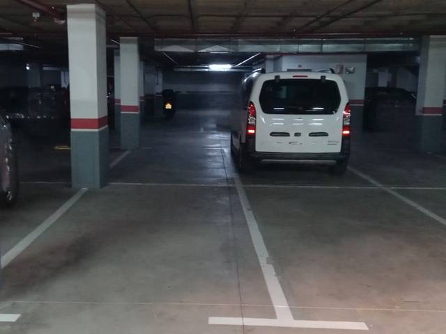 Garaje en Alquiler en Avenida Tres de Mayo, 77 en Los Llanos - El Cabo