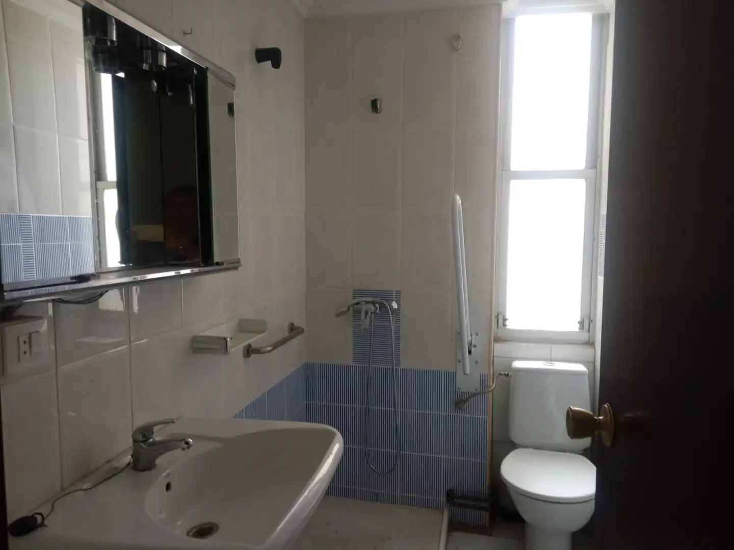 Baño de Piso en venta en  Logroño con Calefacción y Trastero