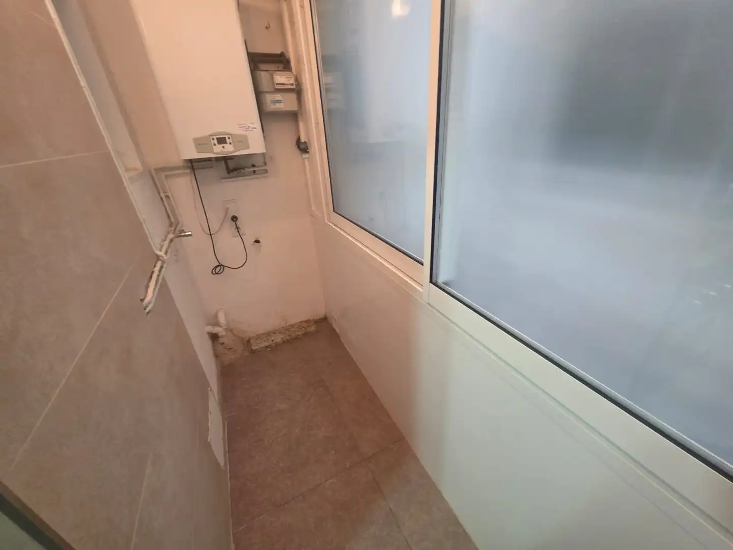 Terraza de Piso en venta en L'Hospitalet de Llobregat con Calefacción, Parquet y Amueblado